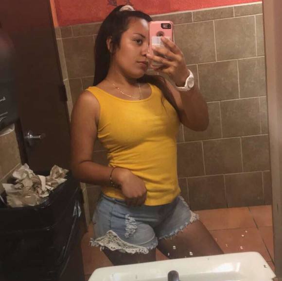 lauracamila1002